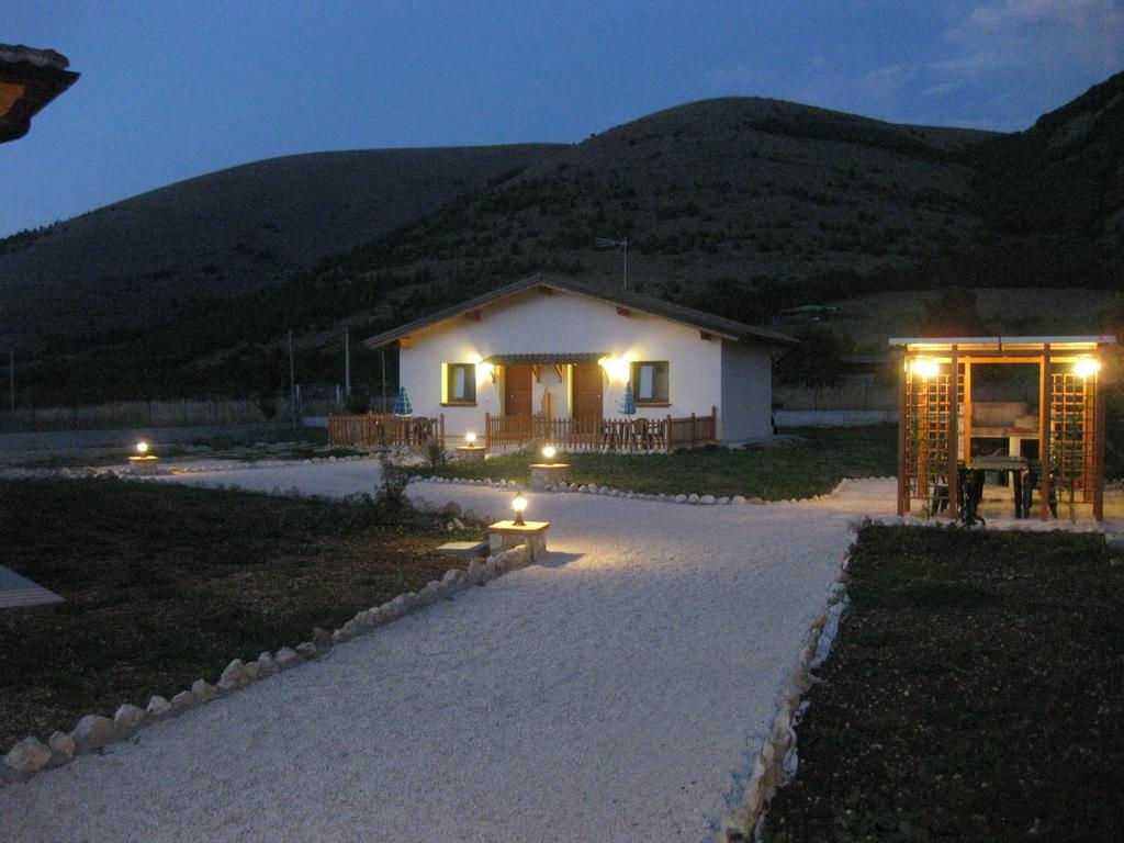 Bed and Breakfast La Collina Di Peppino Trasacco Экстерьер фото
