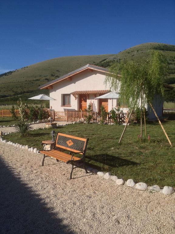 Bed and Breakfast La Collina Di Peppino Trasacco Экстерьер фото